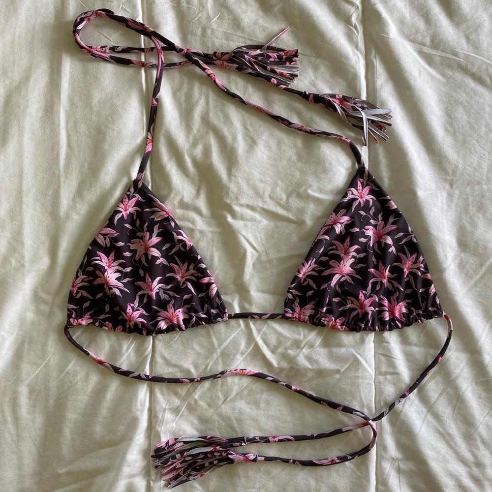 Acacia swim triangle top